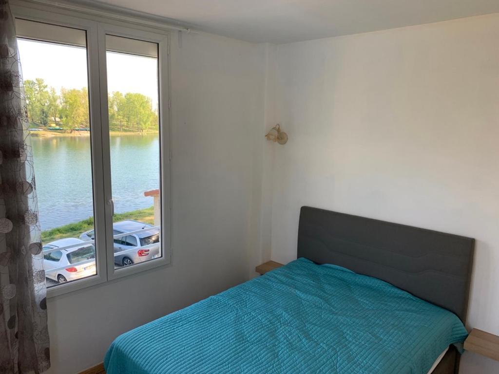 Apartment De La Tour Saint-Pierre-de-Boeuf
